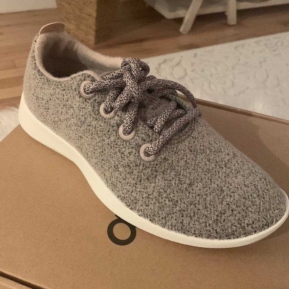 New, never worn; in box; women’s wool runners allbirds sneakers